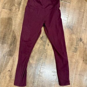 Women’s Maroon Leggings